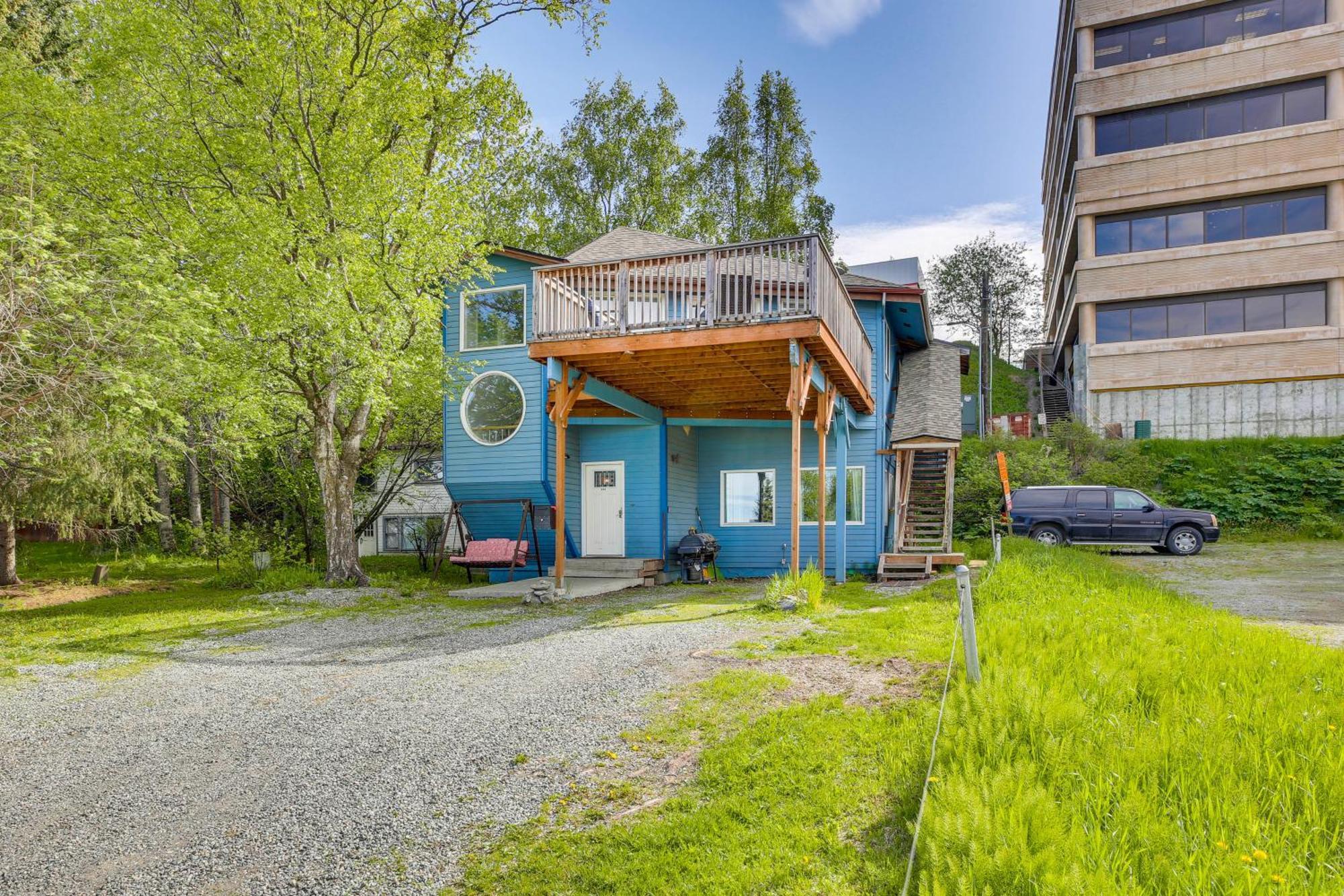 אנקורג' Waterfront Apt, Walk To Town And Coastal Trail! מראה חיצוני תמונה