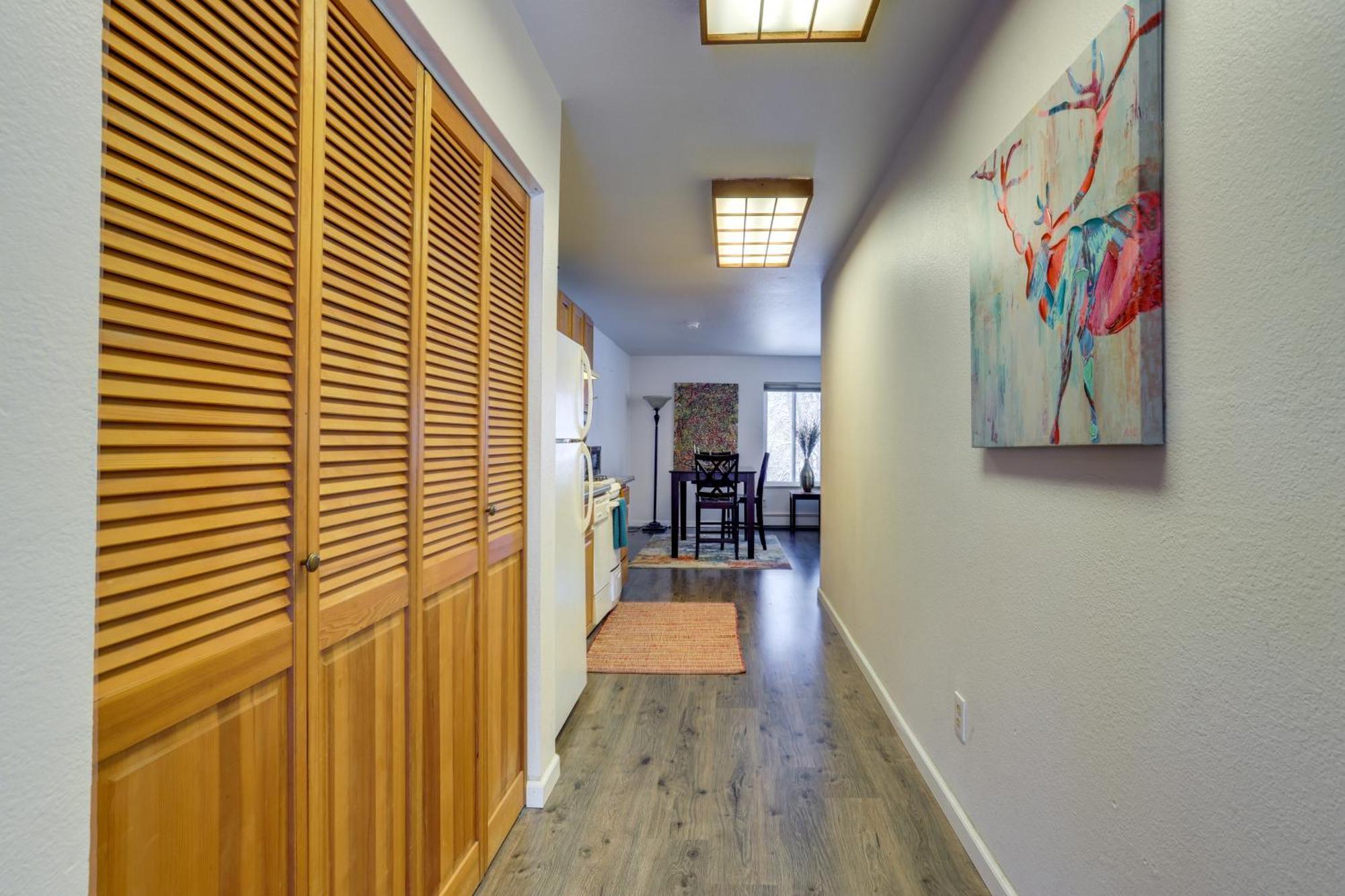 אנקורג' Waterfront Apt, Walk To Town And Coastal Trail! מראה חיצוני תמונה