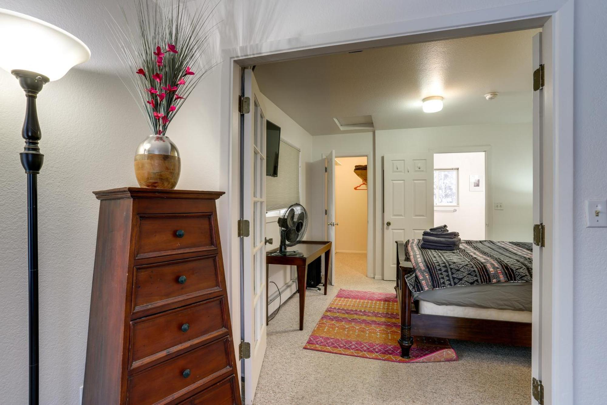 אנקורג' Waterfront Apt, Walk To Town And Coastal Trail! מראה חיצוני תמונה