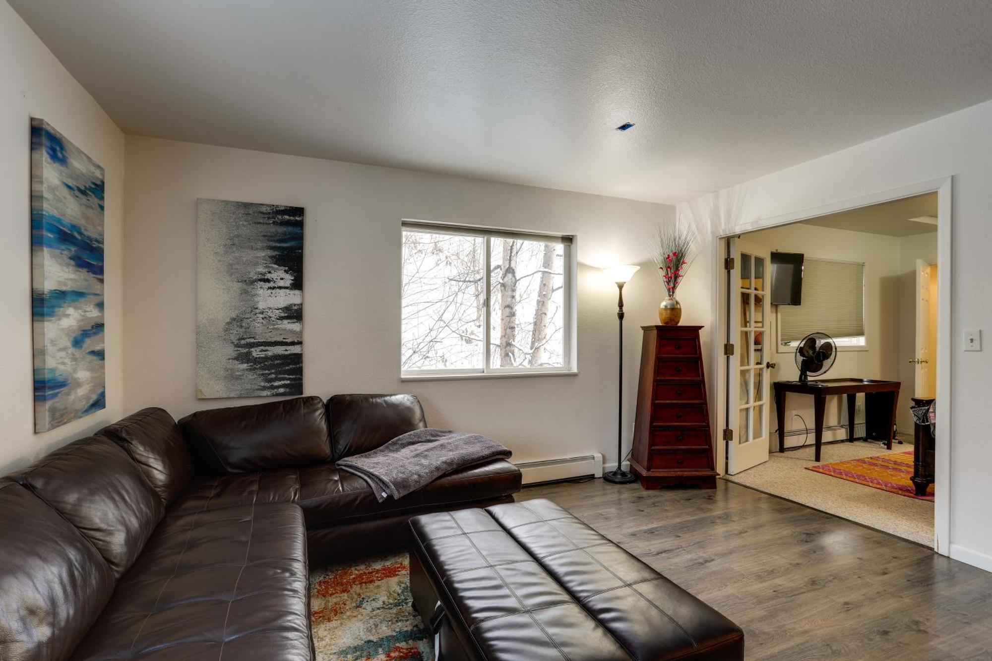 אנקורג' Waterfront Apt, Walk To Town And Coastal Trail! מראה חיצוני תמונה